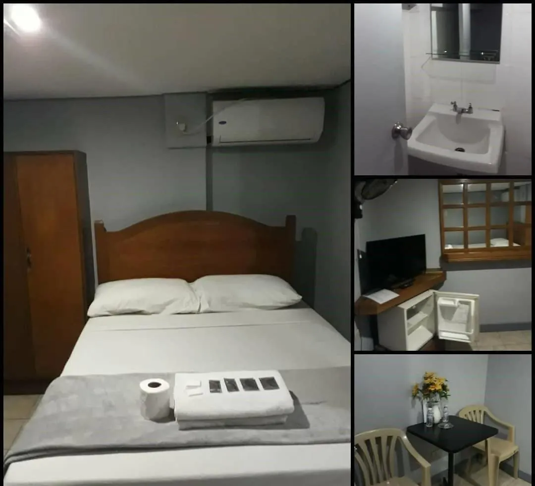 ***  Slouch Hat Hotel And Restaurant Manila Philippines